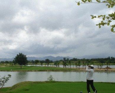 Blue Sapphire Golf And Resort Kanchanaburi Exterior foto